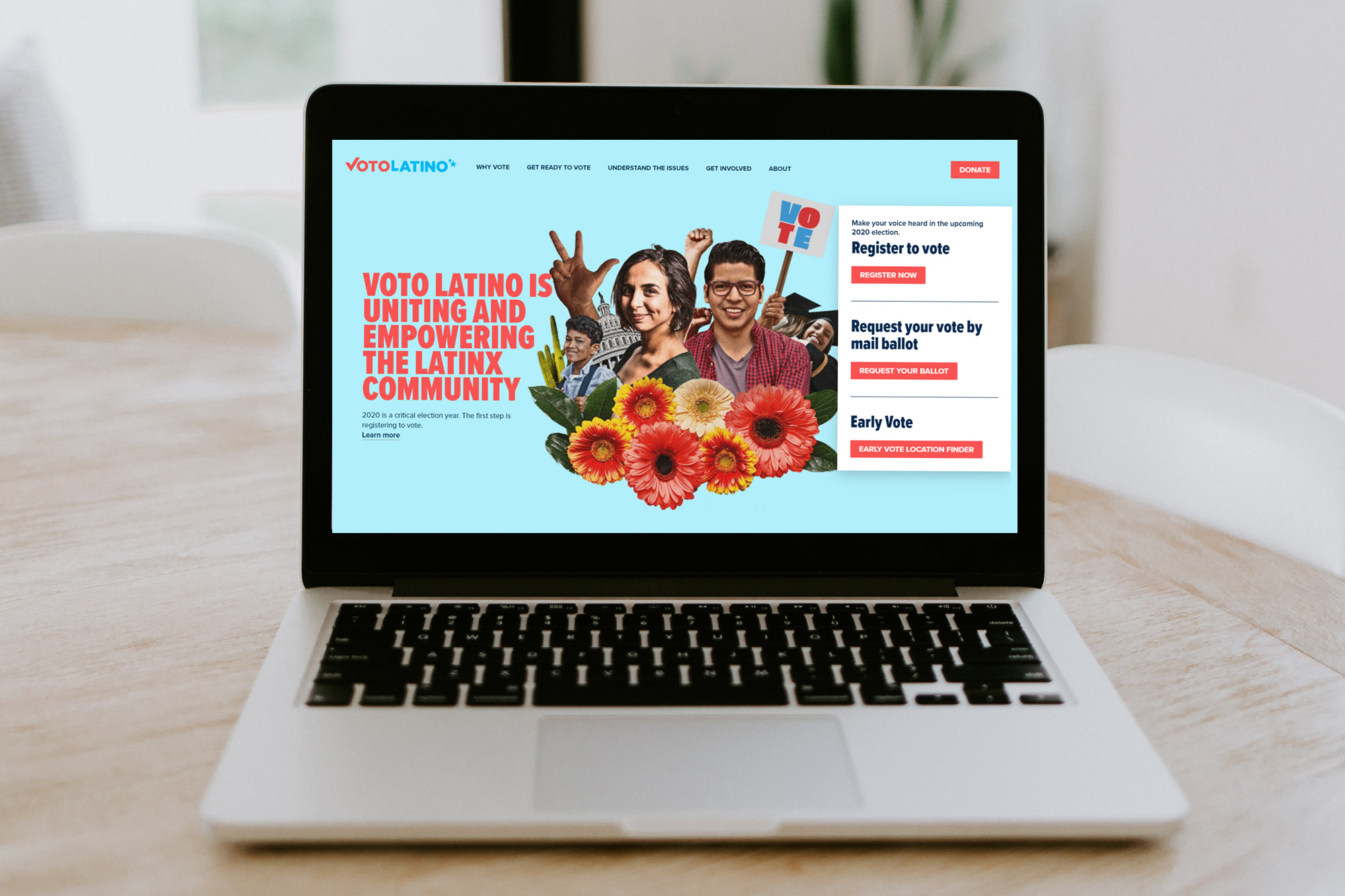 laptop with Voto Latino website