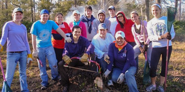 student volunteering in the community